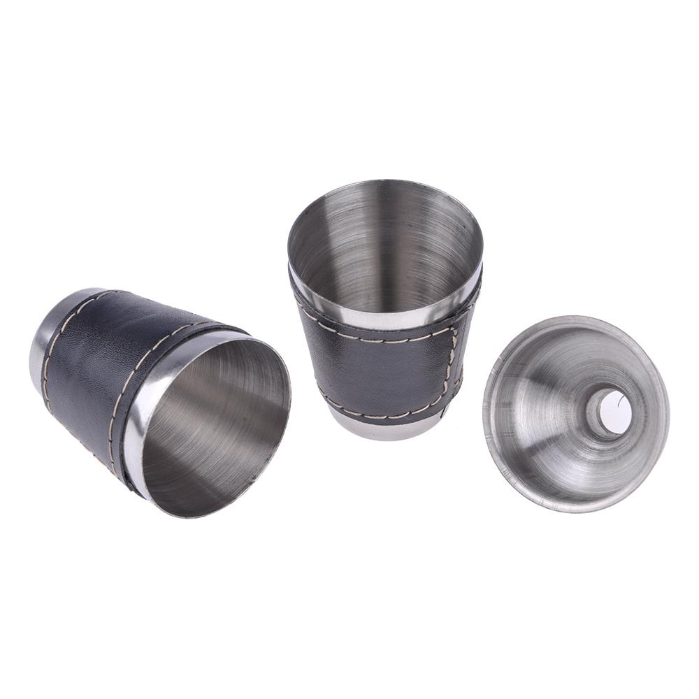Bộ bình đựng rượu gồm 2 cốc và 1 phễu