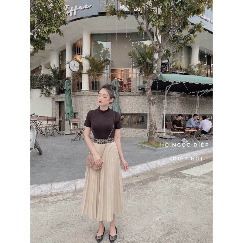 chân váy dập ly dáng dài cạp chữ (quảng châu) | BigBuy360 - bigbuy360.vn