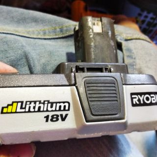 Pin ryobi 18v 3a