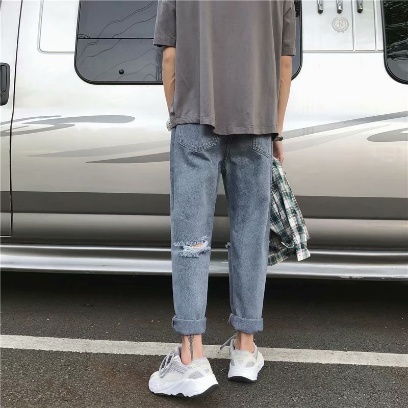 Quần jeans dài ống rộng rách gối thời trang Hàn Quốc sành điệu cho nam