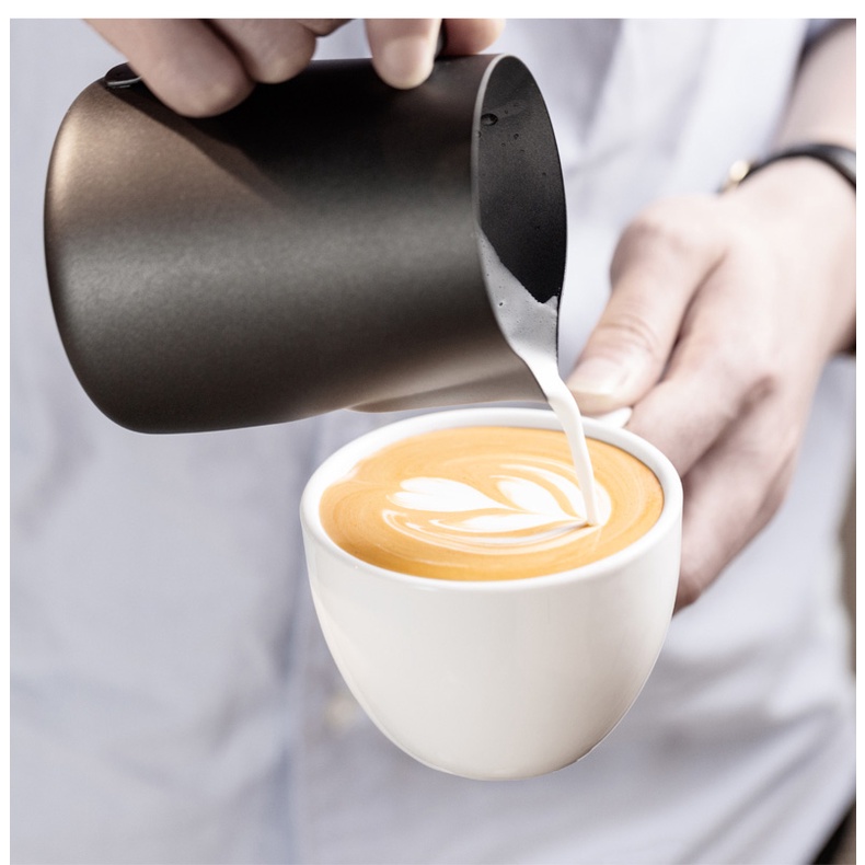 Ca đánh sữa 300ml - 600ml làm Capuchino, Latte Art hãng Cafede Kona