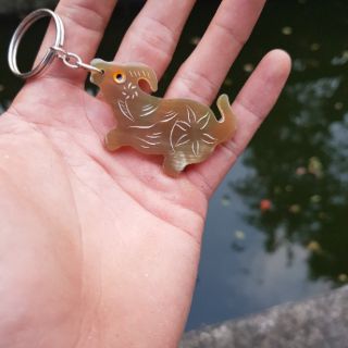 Móc khóa sừng chạm khắc hình con trâu