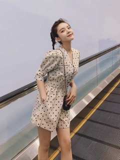 Jumpsuit Chấm Bi Hot Hít
