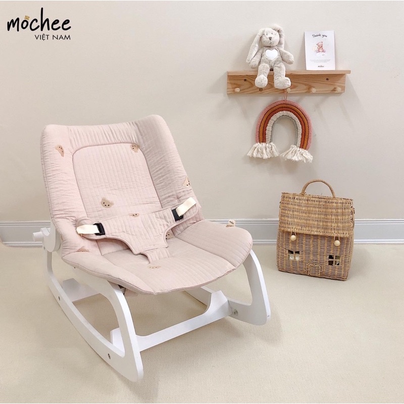 Mochee - Ghế bập bênh Rockinh Chair thêu hoạ tiết gấu tiện lợi