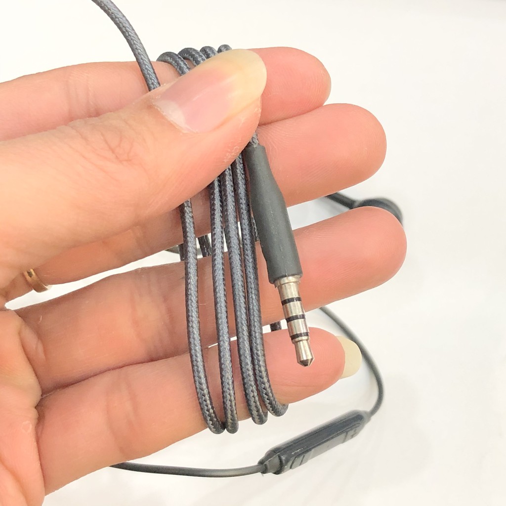 Tai nghe ak chân tròn núm cao su chống ồn, tay nghe jack 3,5mm dùng cho samsung, oppo, xiaomi kiểu dáng akg Data