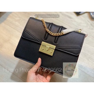 TÚI CNK Da Cá Đuối Khoá Gạt CNK Quỳnh Búp Bê