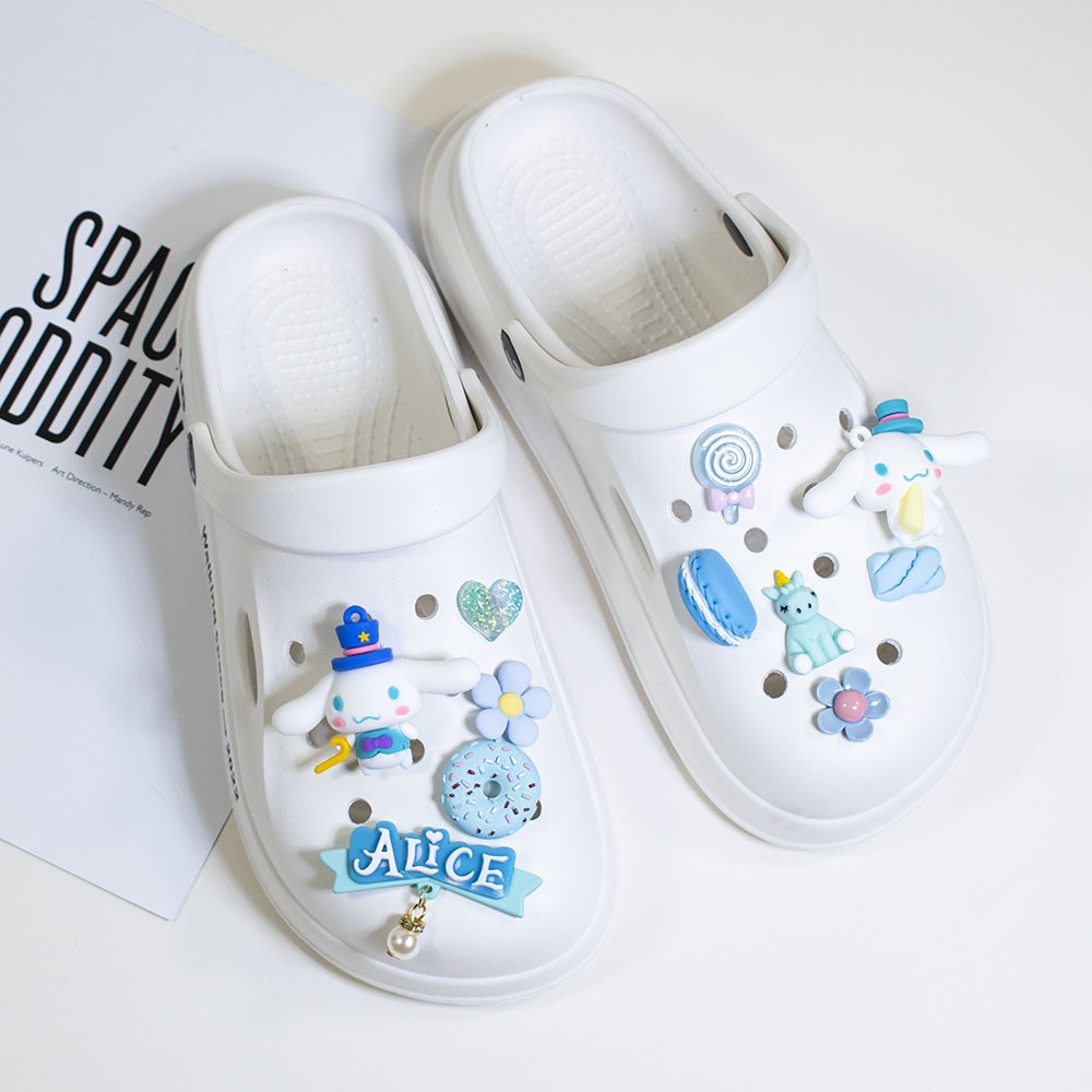 Bộ Phụ Kiện Trang Trí Giày Dép Họa Tiết Hoạt Hình Cinnamoroll Dễ Thương Cho Nữ