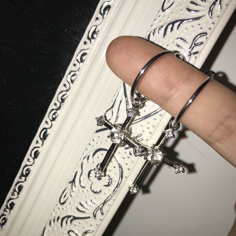 Khuyên tai nữ hình thánh giá đính đá lấp lánh thời trang Hàn Quốc 22159