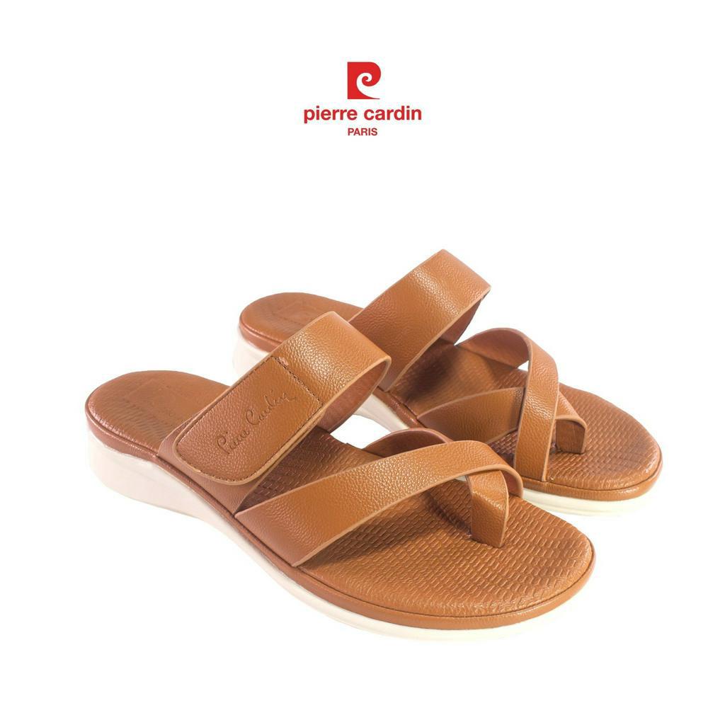[Voucher 15%] Dép nữ da cao cấp, đế cao 2cm, thiết kế mang êm chân, chống trượt Pierre Cardin - PCWFWSH 226