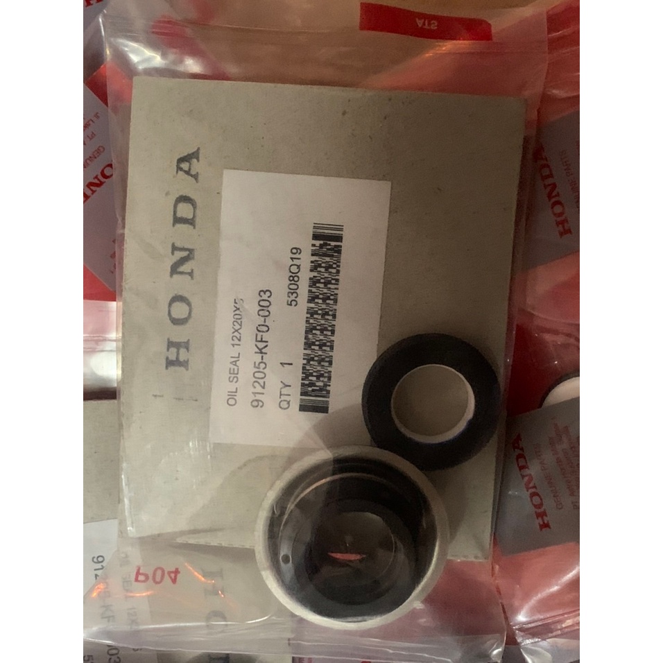 Phốt bơm nước sonic winner của honda chính hãng