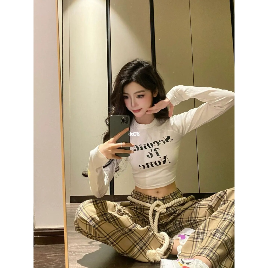 Áo Croptop Tay Dài In Họa Tiết Phong Cách retro Quyến Rũ Cho Nữ