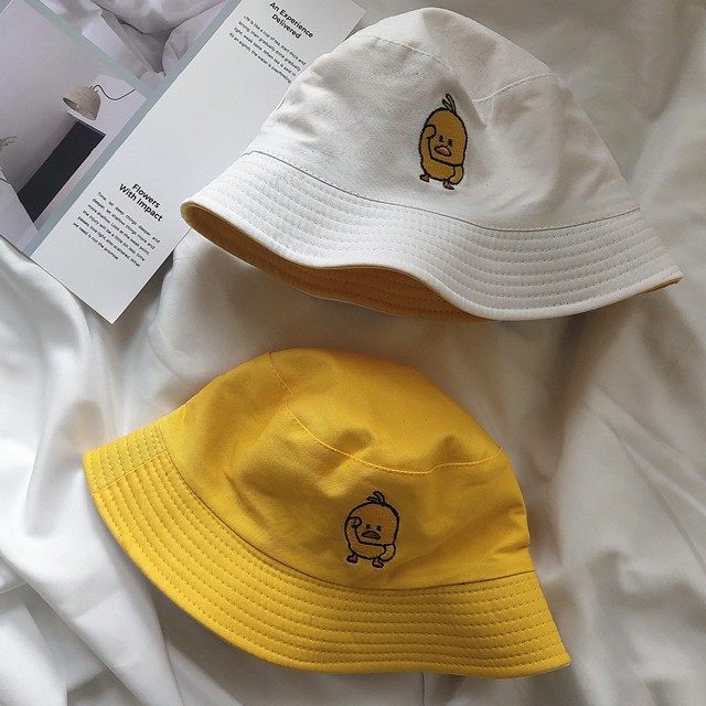 Nón tai bèo hai mặt họa tiết vịt vàng nhỏ phong cách Nhật Bản thời trang thu xuân dễ phối đồ dành cho nam và nữ