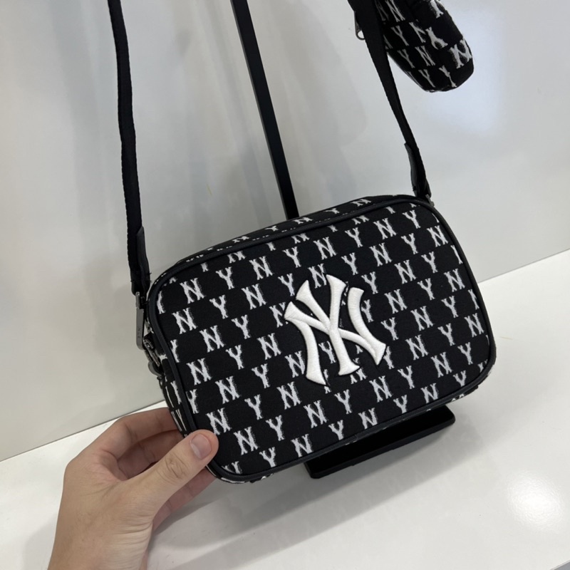 Túi Đeo Chéo MLB Monogram Size To TQXK Cao Cấp
