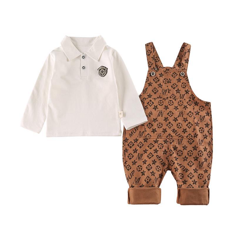 Quần yếm thiết kế dễ thương cho bé