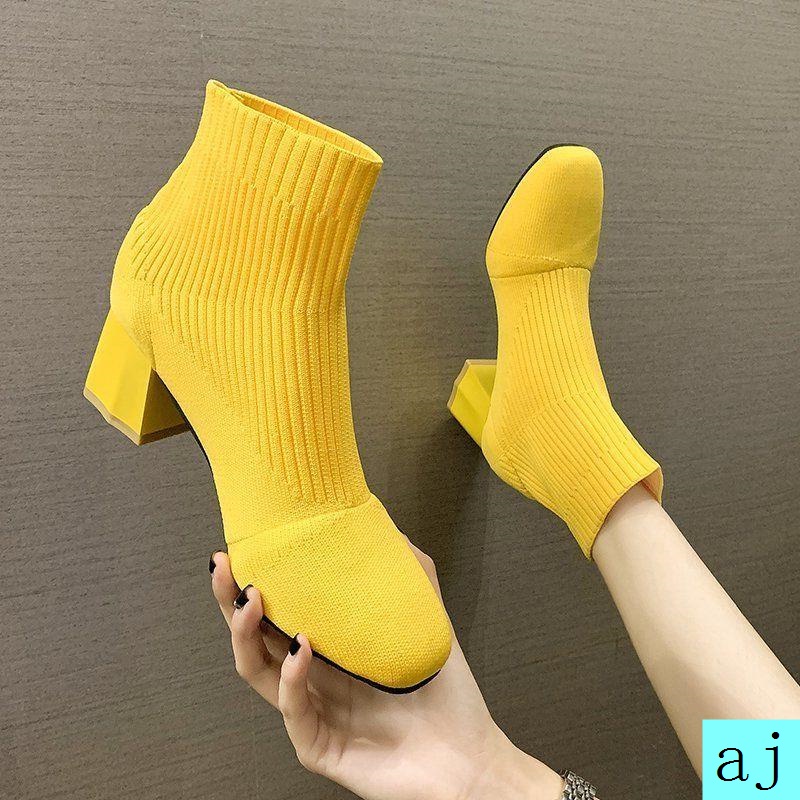 Giày bốt cao gót cổ ngắn thiết kế trẻ trung hợp thời trang cho bạn gái 2021