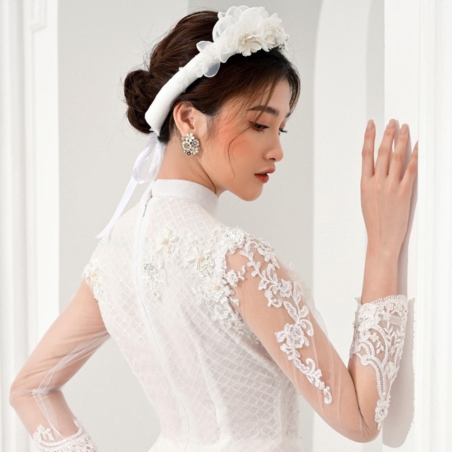 Mấn cô dâu xinh