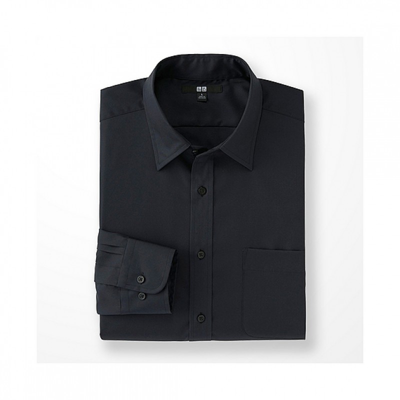Áo sơ mi UNIQLO chống nhăn