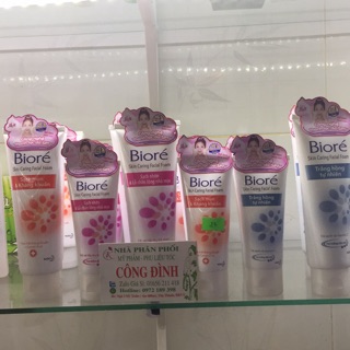 Sữa rửa mặt Biore