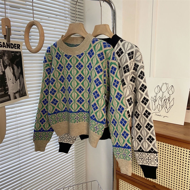 Áo sweater Cổ Tròn Dáng Rộng Đính Đá Kiểu Retro Dễ Phối Đồ Cho Bạn Gái