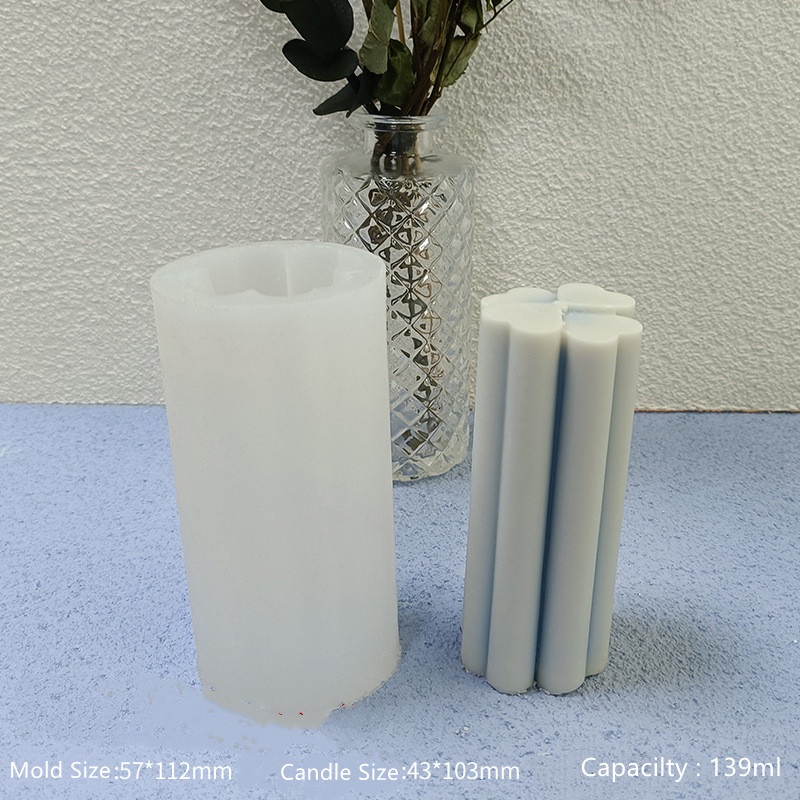 Khuôn Làm Nến / Xà Phòng Hình Trái Tim 3D Bằng Silicone