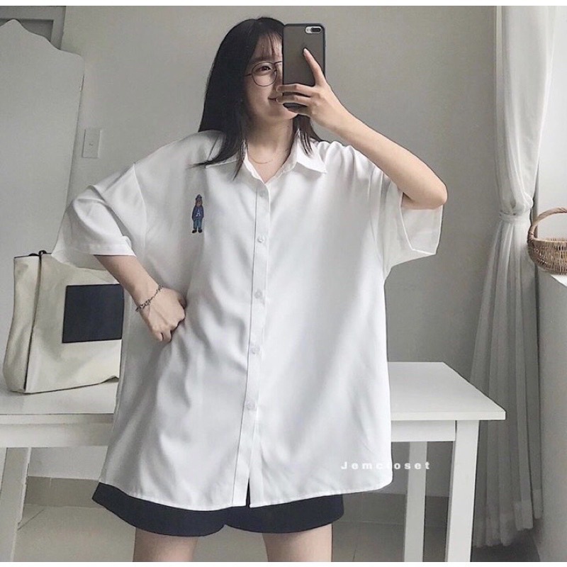 Áo Sơ Mi nữ MRA Cổ Bẻ Tay Ngắn - Dáng Rộng Unisex - Thêu Gấu Bông Đáng Yêu