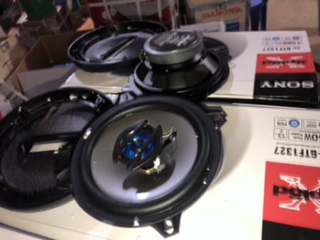 Loa cánh cửa ô tô 13cm 1327 SONY