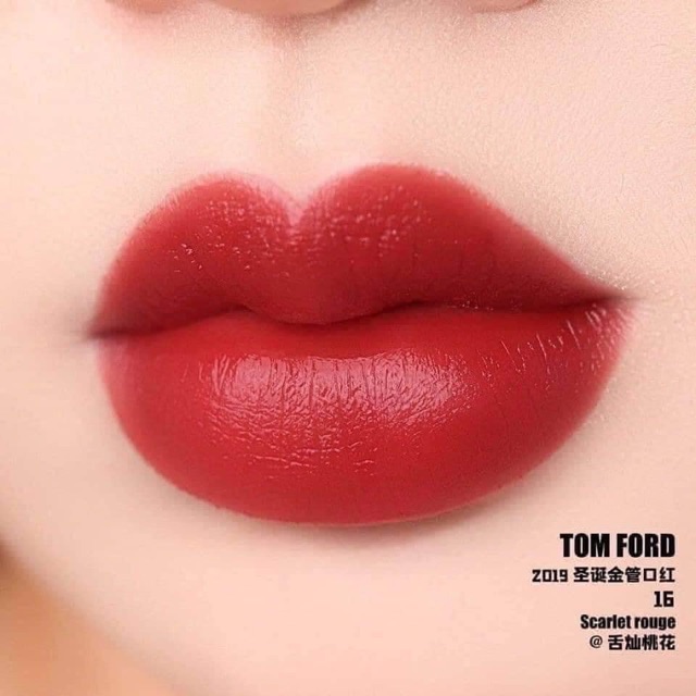 Son TOMFORD 16 Scarlet rouge vỏ vàng LIMITED sang chảnh SALE 50%.