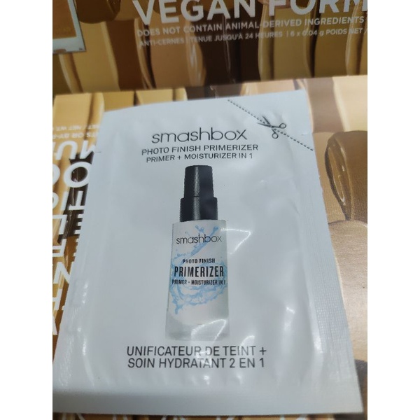 Sample kem lót kiềm dầu siêu che khuyết điểm Smashbox Blur Primer