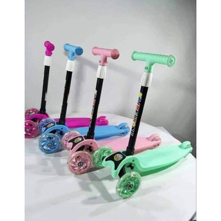 Xe Trượt SCOOTER 3 Bánh Có Phát Sáng Ở Bánh Xe