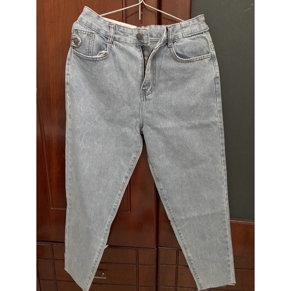 Quần jean nữ cao cấp dáng baggy