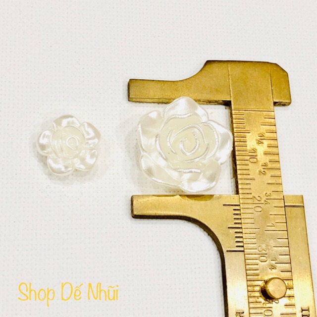 50/ 10 Bẹt Hoa Hồng 12mm; 20mm