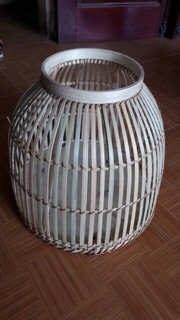 Đèn tre