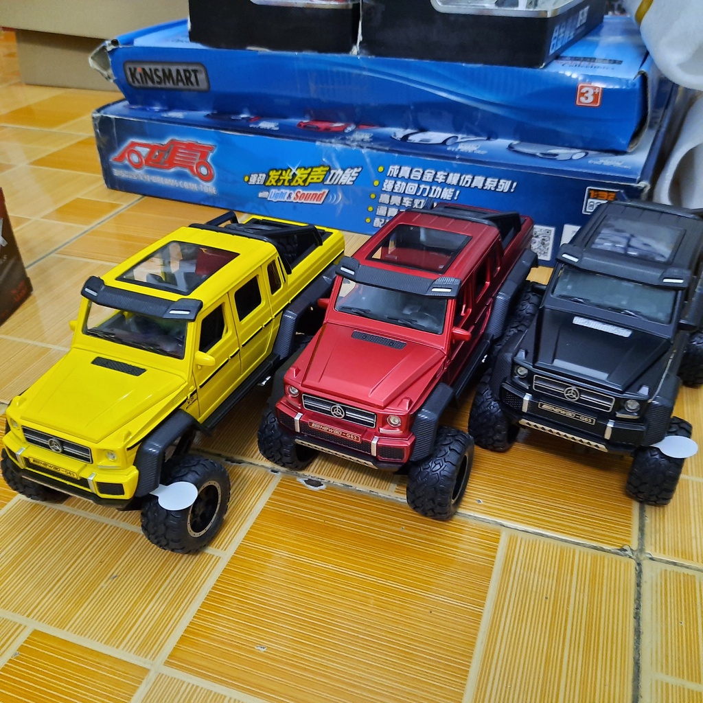 Mô hình xe ô tô Mercedes-Benz G63 AMG 6x6 Offroad bằng hợp kim tỉ lệ 1:32 xe ô tô đồ chơi trẻ em