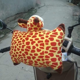 Gối hươu đi xe máy kèm gối đầu cho bé