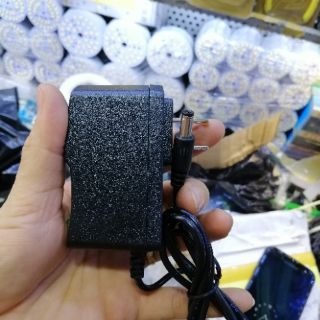 1c nguồn adapter 12v 2a