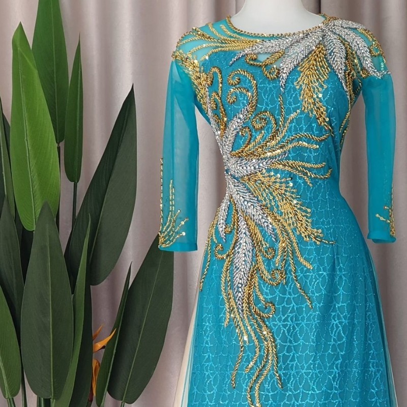 Áo Dài Mẹ Cô Dâu - Áo Dài Bà Sui Màu Xanh Ngọc Kết Kim Sa Sang Trọng ADM011