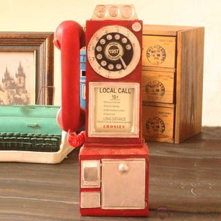 Bốt điện thoại phong cách retro trang trí nhà