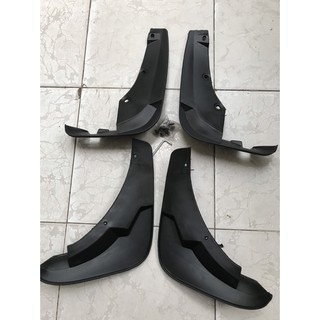 Bộ chắn bùn bánh xe mazda6 06-19