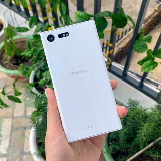 Điện thoại Sony Xperia X Compact