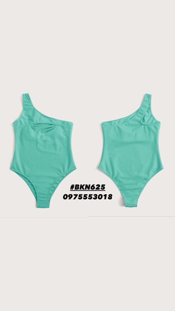 [BKN625] <ÂU> BODYSUIT LỆCH VAI CUTOUT NGỰC 3 MÀU | BigBuy360 - bigbuy360.vn