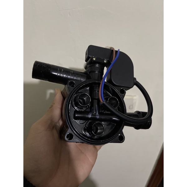 Bộ đầu nén mới cho máy rửa xe chưa piston