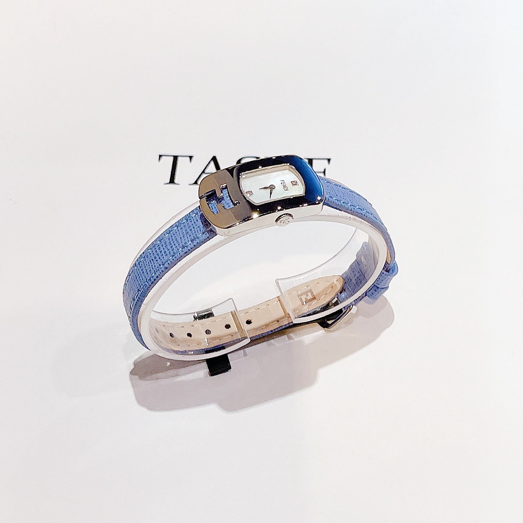 Đồng hồ nữ dây da Fendi Chameleon Blue