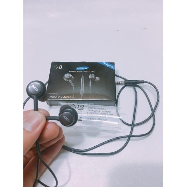 Tai nghe có dây thiết kế cho điện Samsung S8/S8+ AKG, chân cắm jack 3.5mm, thanh điều khiển ngoài tăng giảm âm lượng