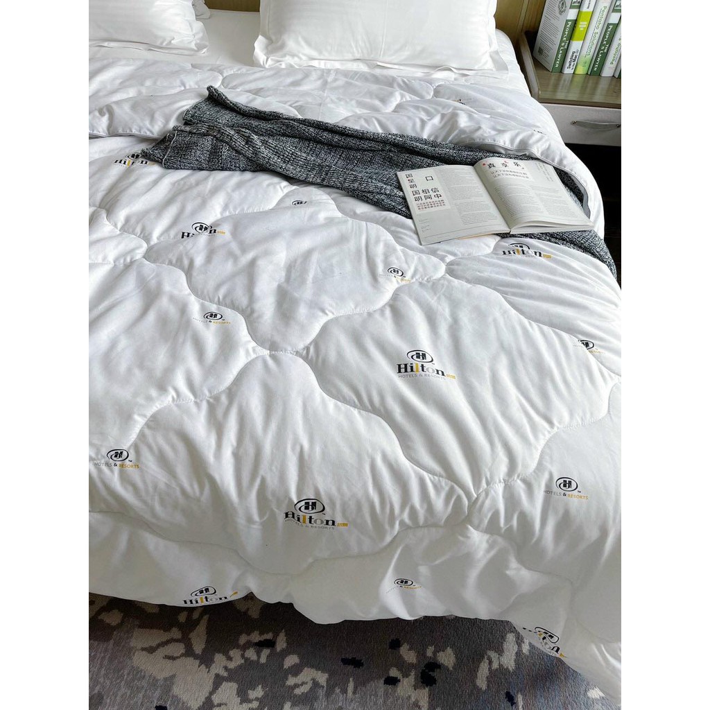 [CHĂN 2021] RUỘT CHĂN HILTON RUỘT BÔNG MICROFIBER NHẬP KHẨU CAO CẤP - CHĂN KHÁCH SẠN - 2M3X2M
