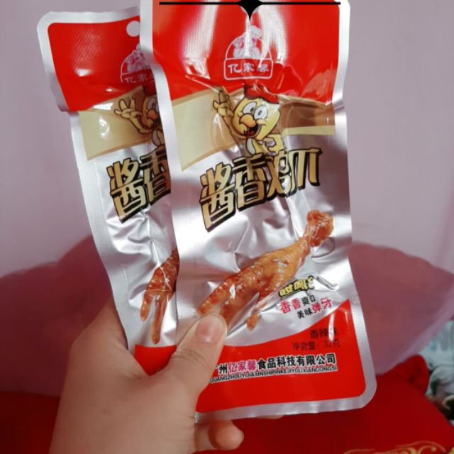 Chân Gà Cay Tứ Xuyên Màu Đỏ ❤️FREESHIP❤️ 1 Gói Chân Gà 32g Ăn Vặt Trung Quốc - Ăn Vặt 24 | BigBuy360 - bigbuy360.vn