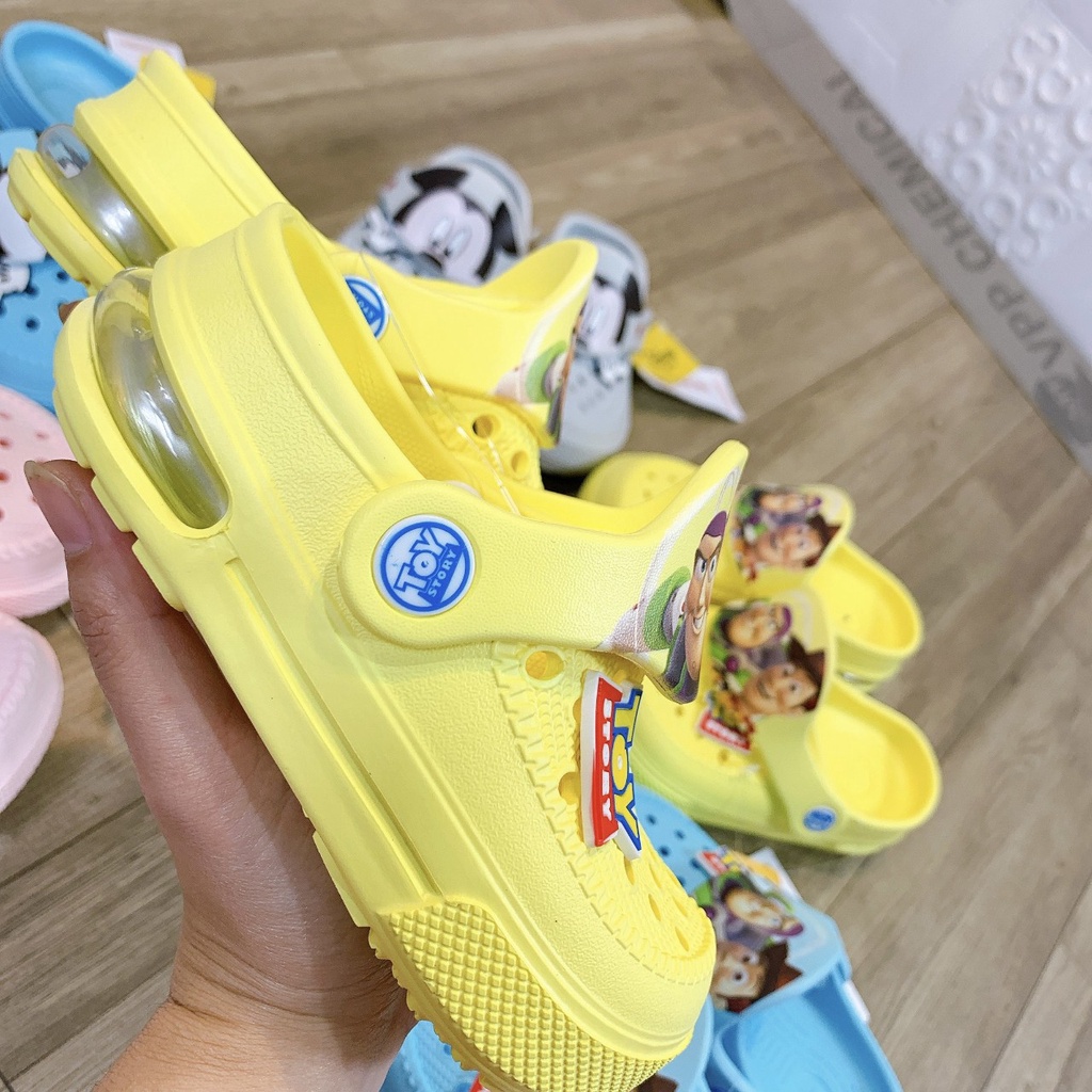 Dép đế mềm hoạt hình cho bé
