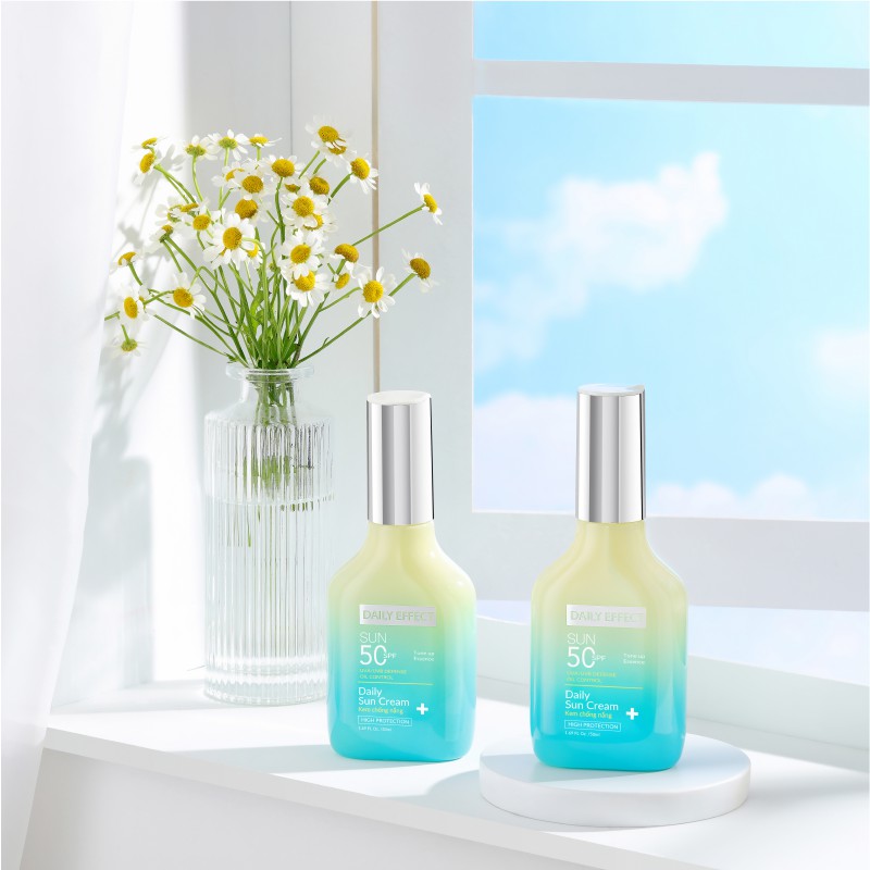 Kem Chống Nắng DAILY EFFECT 50ml | BigBuy360 - bigbuy360.vn