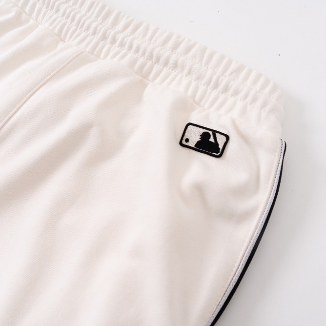 Quần Nỉ MLB Logo Sọc Thẳng