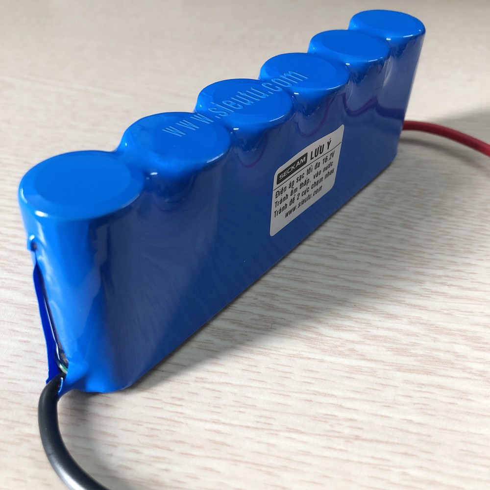 Siêu tụ điện 16V/16F 30A  bọc PVC bấm sẵn đầu cos