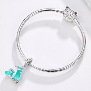 Charm xe máy vespa